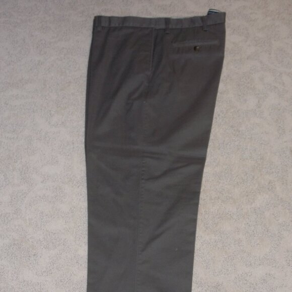 St. John's Bay Flat Front Pants Size-44x32 - Picture 1 of 7